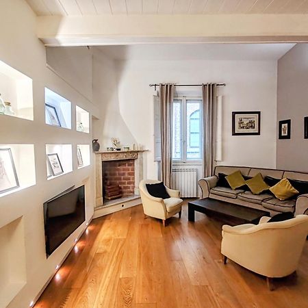 Borgo San Jacopo Deluxe By 360Rentals Florens Exteriör bild