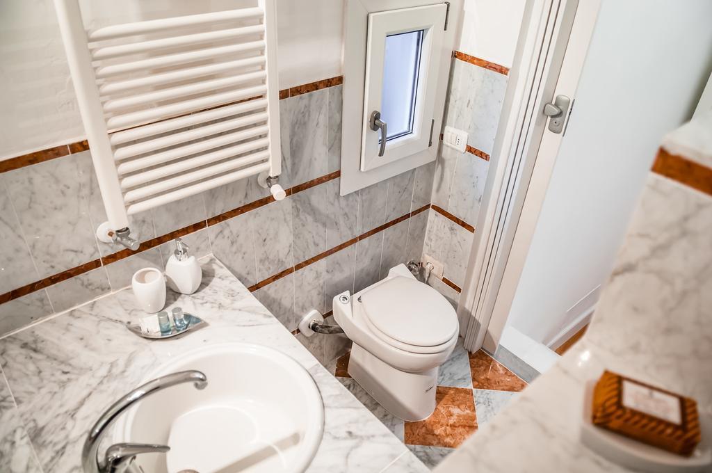 Borgo San Jacopo Deluxe By 360Rentals Florens Rum bild